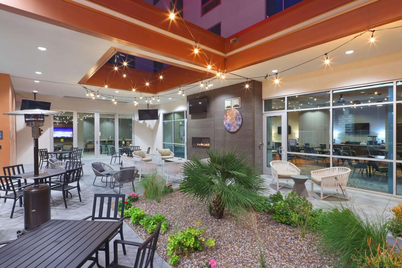 Hilton Garden Inn Chandler Downtown Luaran gambar