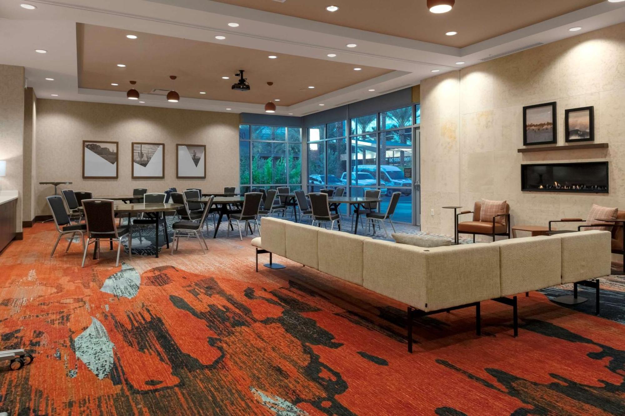 Hilton Garden Inn Chandler Downtown Luaran gambar